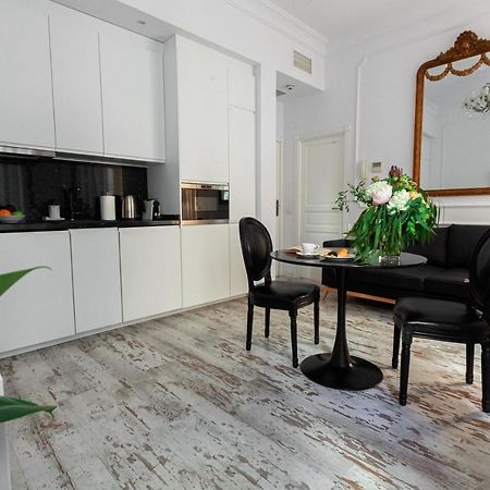 La Luna Suite In Old Town Of มาลากา ภายนอก รูปภาพ
