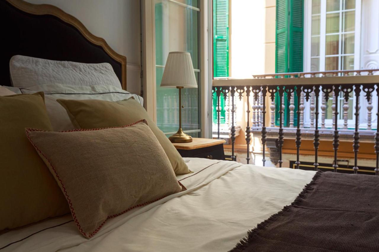 La Luna Suite In Old Town Of มาลากา ภายนอก รูปภาพ