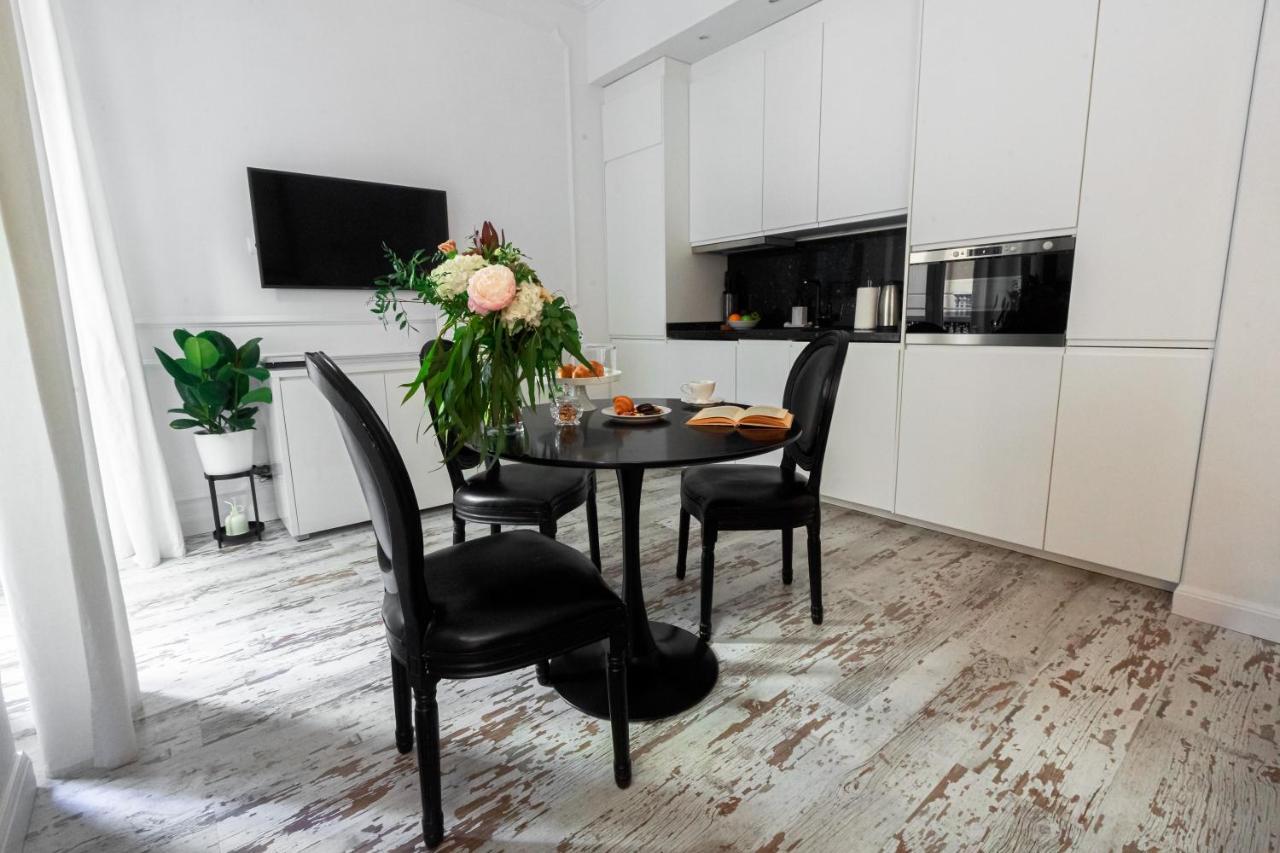La Luna Suite In Old Town Of มาลากา ภายนอก รูปภาพ