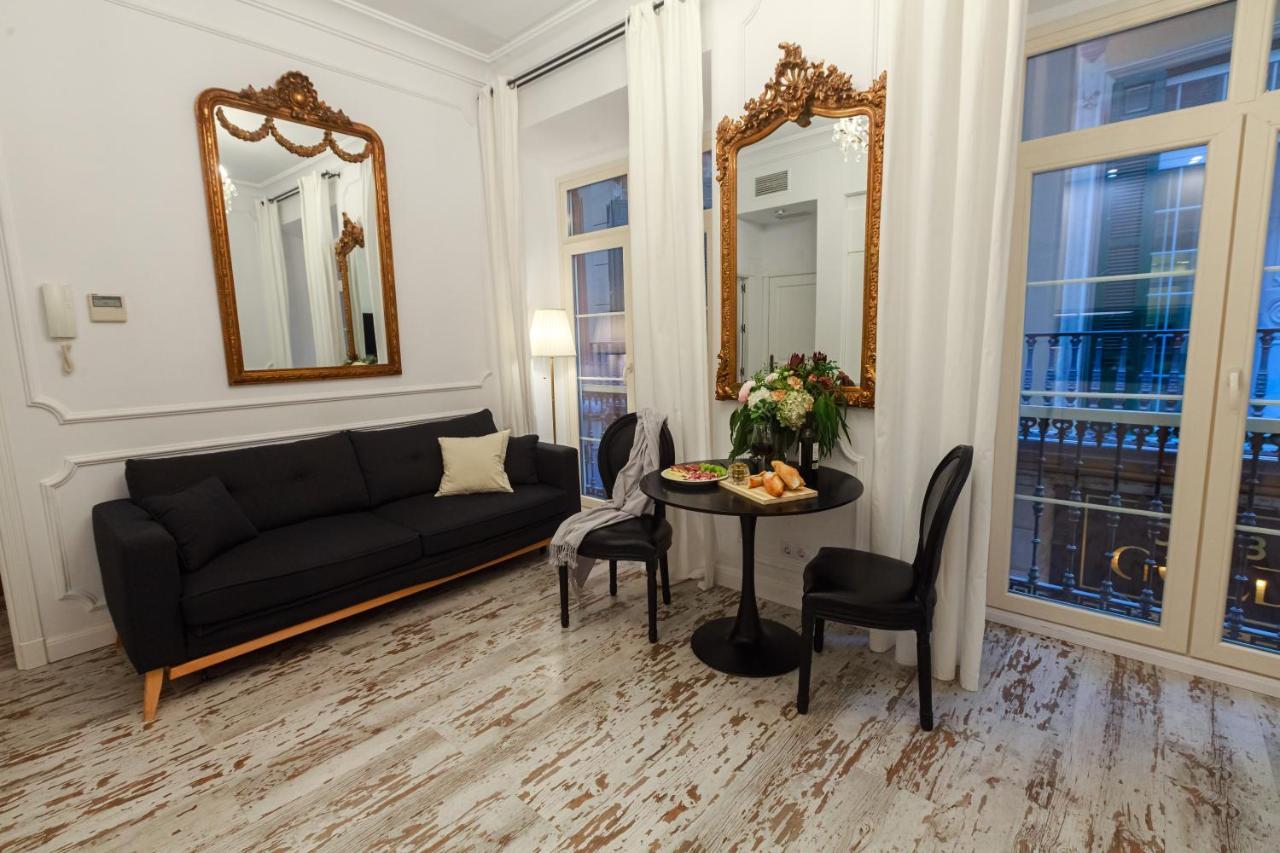 La Luna Suite In Old Town Of มาลากา ภายนอก รูปภาพ