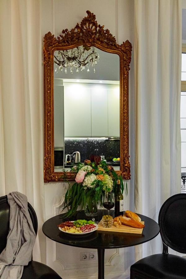 La Luna Suite In Old Town Of มาลากา ภายนอก รูปภาพ