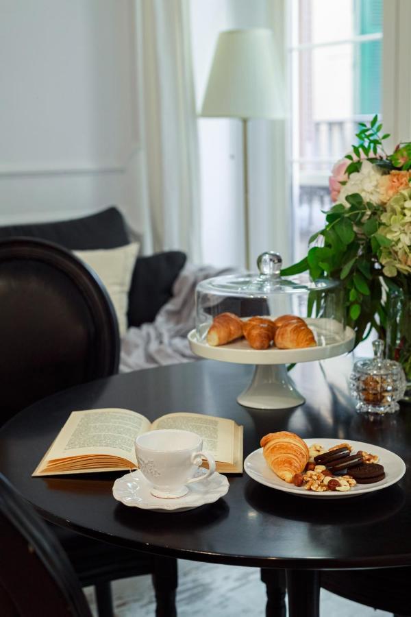 La Luna Suite In Old Town Of มาลากา ภายนอก รูปภาพ