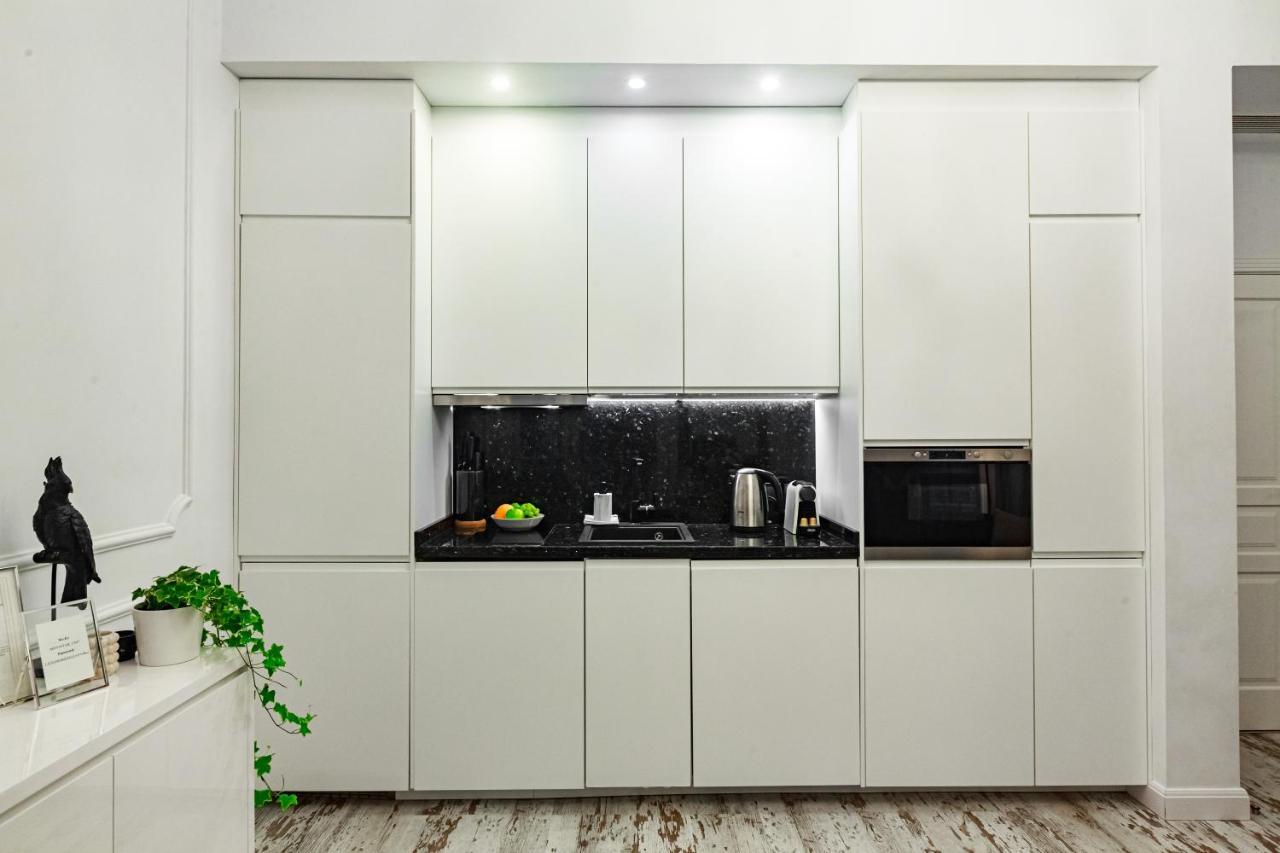 La Luna Suite In Old Town Of มาลากา ภายนอก รูปภาพ