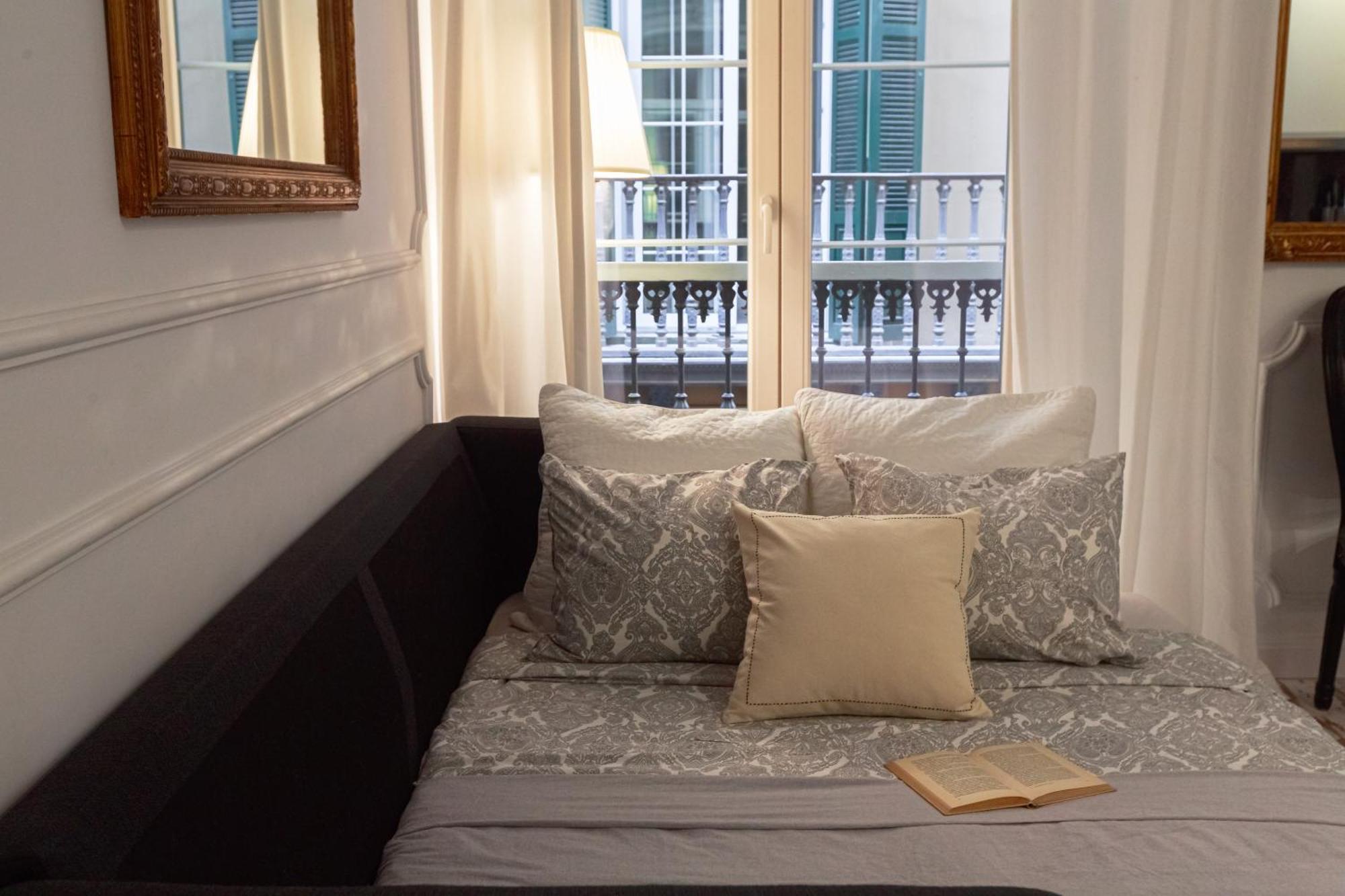 La Luna Suite In Old Town Of มาลากา ภายนอก รูปภาพ
